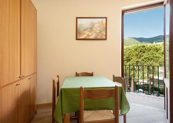 Apartman Bilocale 38 *